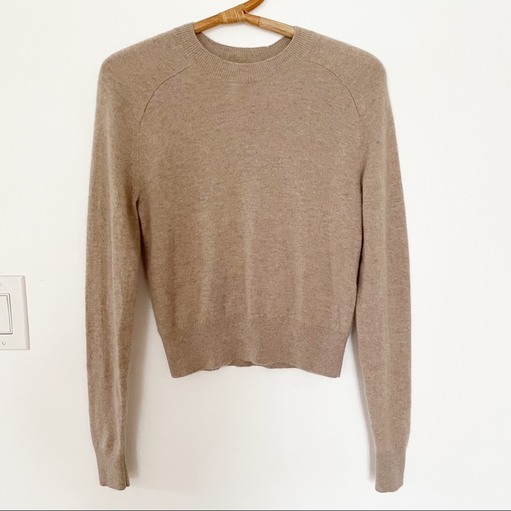 Aritzia Babaton Luxe Cashmere Sweater